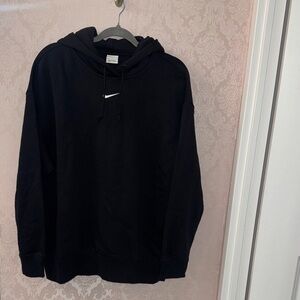 Nike Women’s Black Hooded Sweatshirt with Swoosh